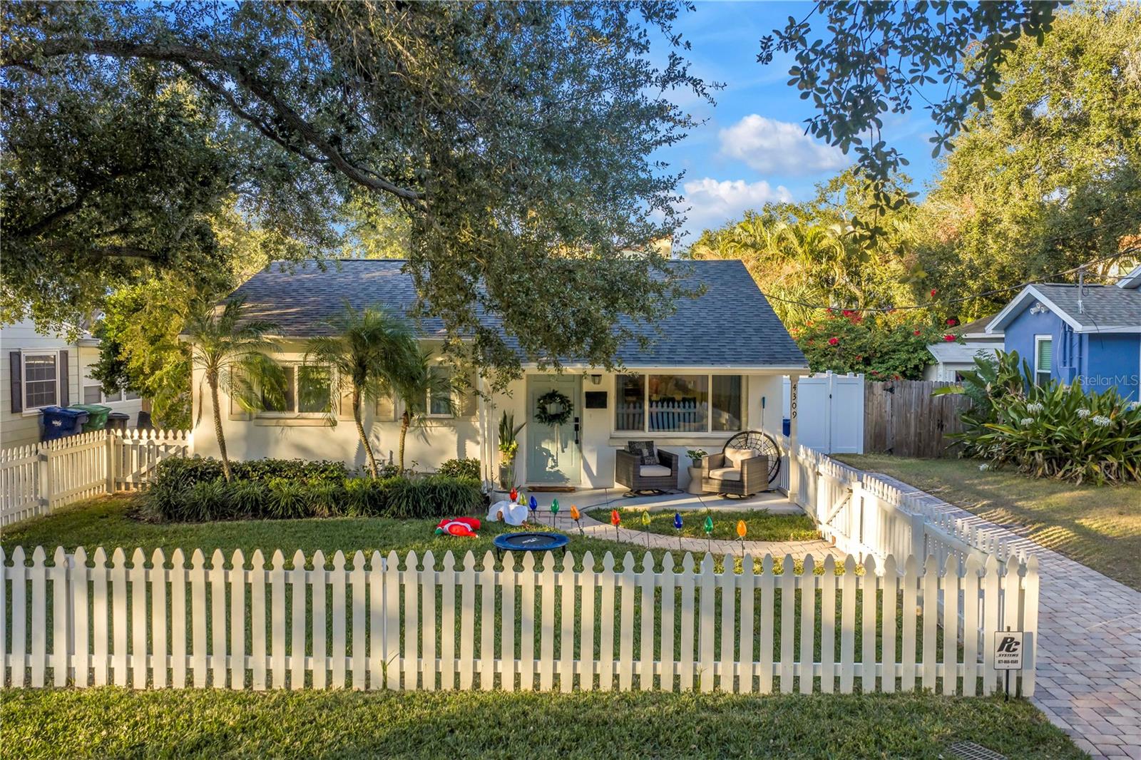 4309 W Obispo Street