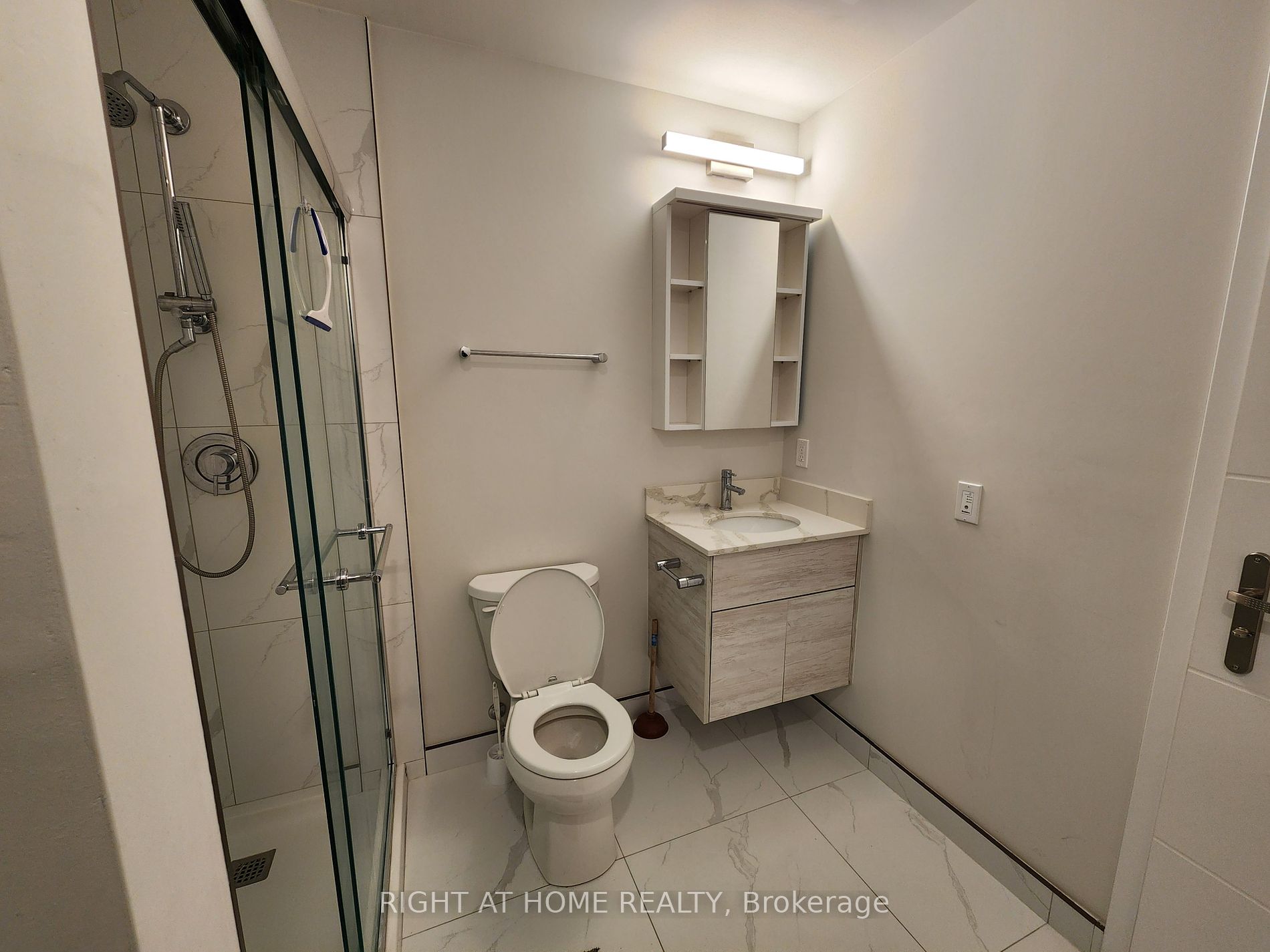 60 Frederick St 3306