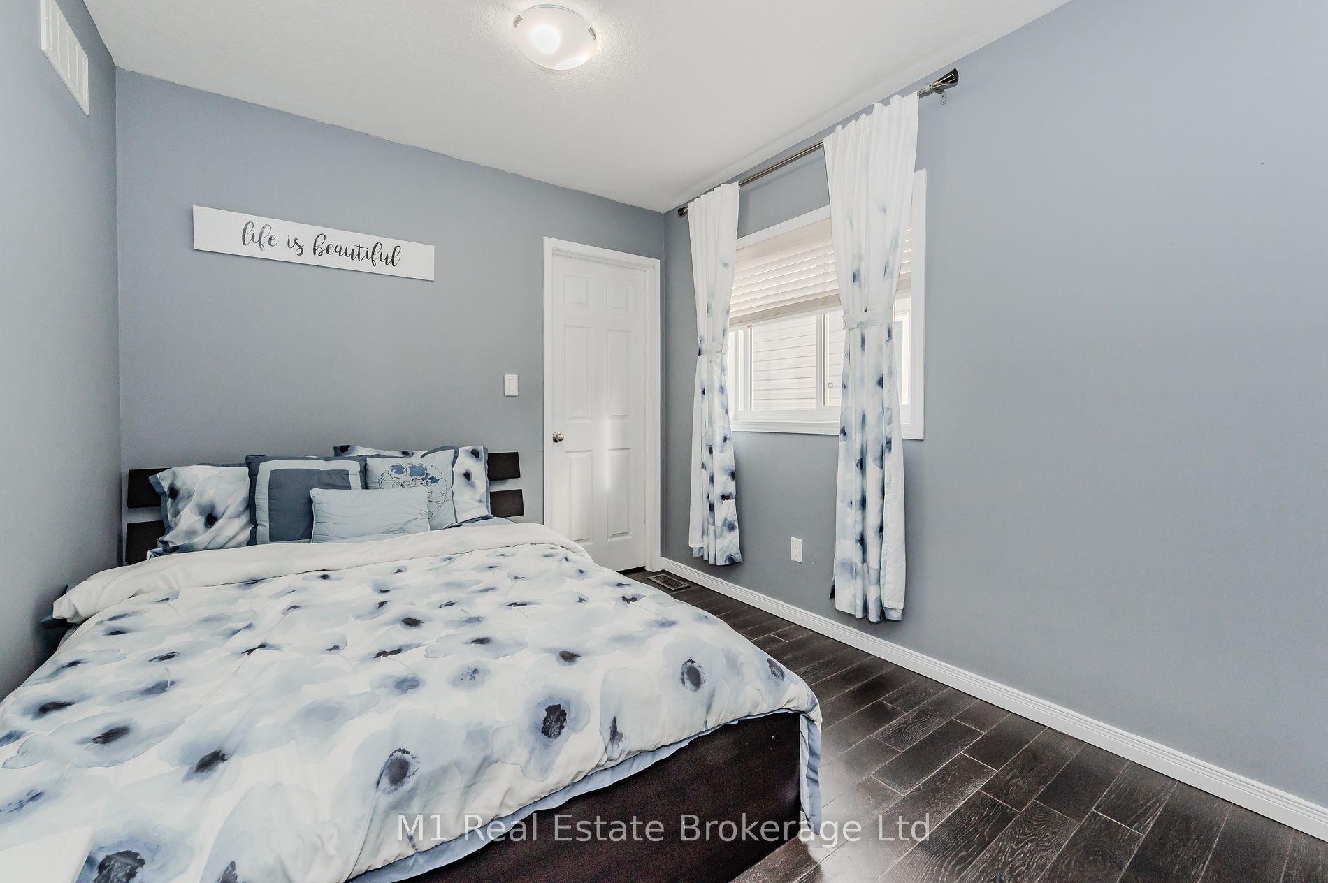 59 Netherwood Rd