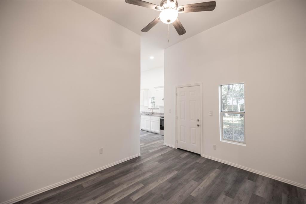 415 W 7th Street