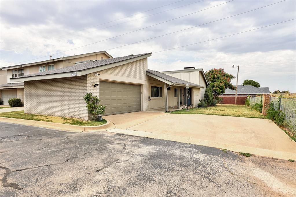 Welcome to 10100 Hefner Village Terrace, a charming townhome tucked into the established Hefner Village community in northwest Oklahoma City. This 2 bedroom, 2 bath home offers a fantastic opportunity to enjoy a low maintenance lifestyle in one of OKC’s most convenient lake area locations. One of the standout features is the enclosed atrium, creating a bright and versatile indoor/outdoor space that can be enjoyed as a peaceful retreat, garden area, or reading nook. The thoughtful layout provides comfortable living spaces while offering plenty of potential to make the home your own. And the location is hard to beat! Step outside and enjoy direct access to the Hefner Trail system, making it easy to walk, run, or bike around beautiful Lake Hefner. The community is also known for its pools, tennis courts, quiet streets, and easy access to boating, fishing, golf, parks, restaurants, shopping, and everyday conveniences. Whether you’re looking for your first home, a low maintenance place to call home, or simply want to trade a long commute for lakeside walks and Oklahoma sunsets, this Hefner Village townhome offers a lifestyle that’s tough to beat. Come see why living near Lake Hefner is about more than just a home, it’s a lifestyle!
