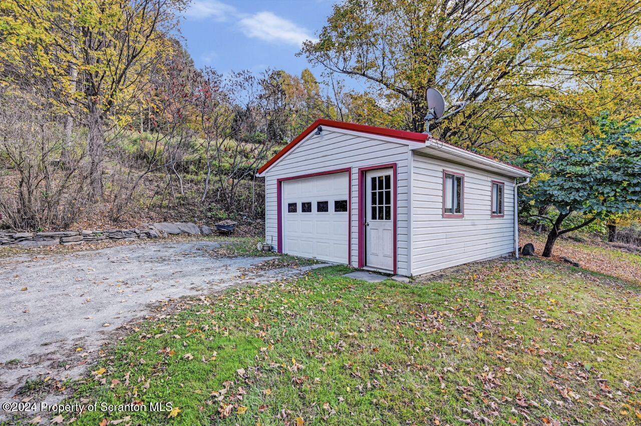 332 Grinnell Road