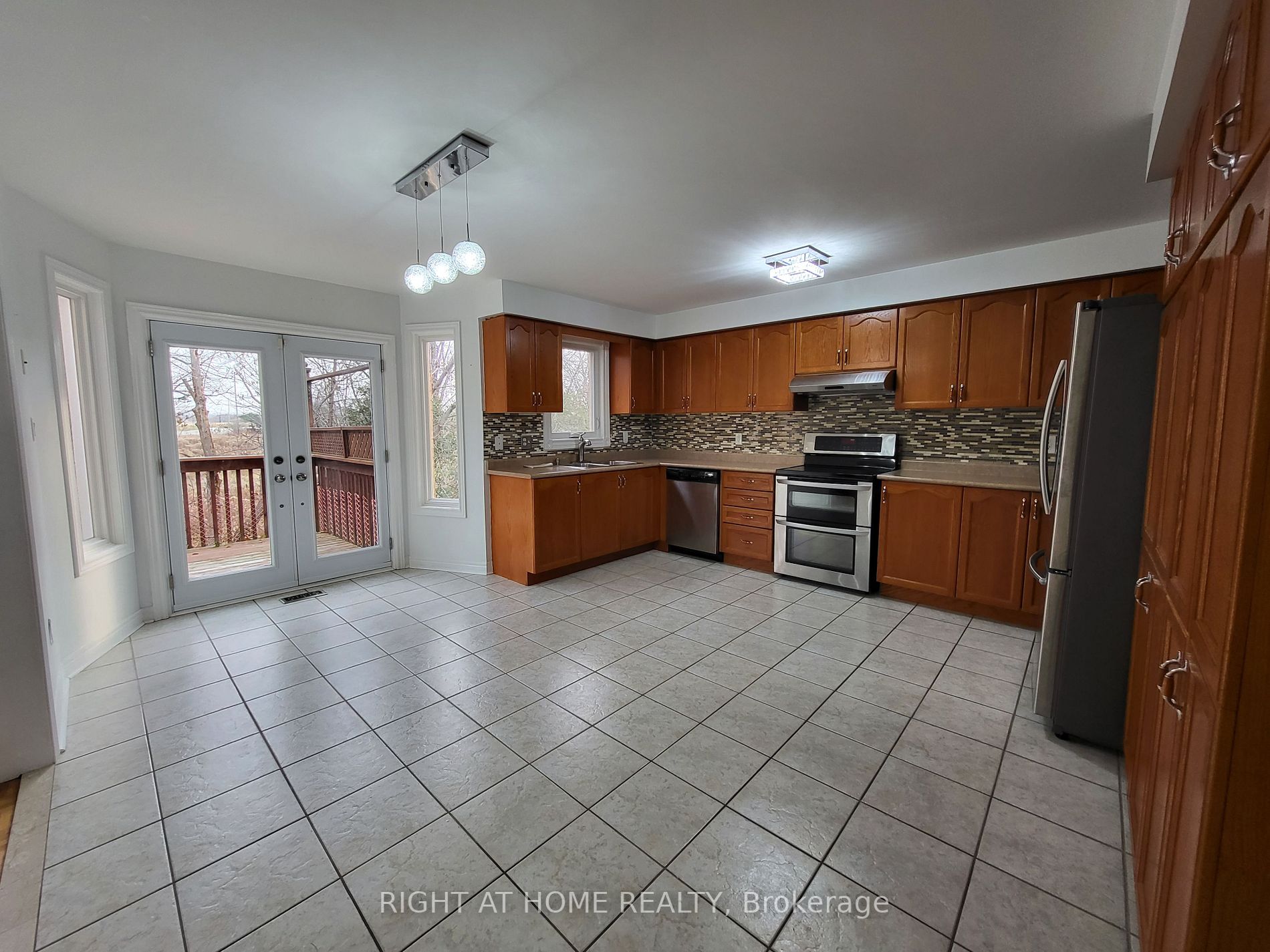 37 Giotto Cres