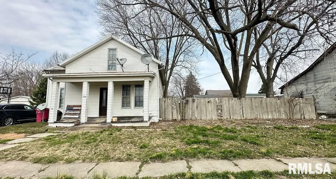 1.5-story home offering strong potential for the right buyer ready to take on a project. This 3-bedroom home—with the possibility of a 4th bedroom—features main floor laundry and a layout that allows for flexible redesign. Situated on a large lot with a 1-car detached garage, the property offers a solid footprint to work with. The home is in need of an overhaul and does not currently have ductwork to the second story, making this an ideal candidate for a full rehab or investment opportunity. Bring your vision and transform this property into something special.