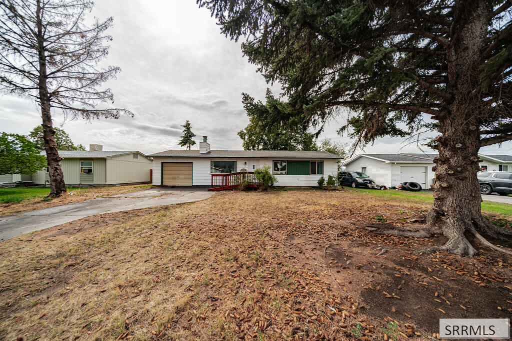 2418 Stace Circle