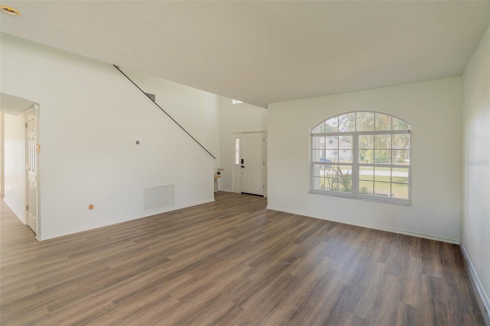 4401 Evergreen Forest Loop