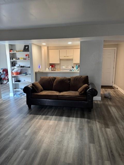 Updated 2BR 2BA Condo with Balcony & Fireplace Move in Ready
Freshly painted throughout with new LVP flooring, this bright, low maintenance condo features a comfortable living area with woodburning fireplace, a private balcony for morning coffee, and a functional 2-bed 2-bath layout ideal for privacy or roommates. Minutes to I30 & Loop 820, shopping, and major employment hubs perfect for commuters and lock-and-leave living.

Why Investors Love It: Strong local demand for 2BR units; area 2 bed 2 bath rents commonly land around $1,400 to $1,600mo (condition & location dependent), offering solid cashflow potential with condo convenience.

Why First-Time Buyers Love It: Movein ready finishes, practical floor plan, and a central location close to everyday essentials. A great value without the upkeep of a standalone home.

Schedule your tour of Unit 405 today!