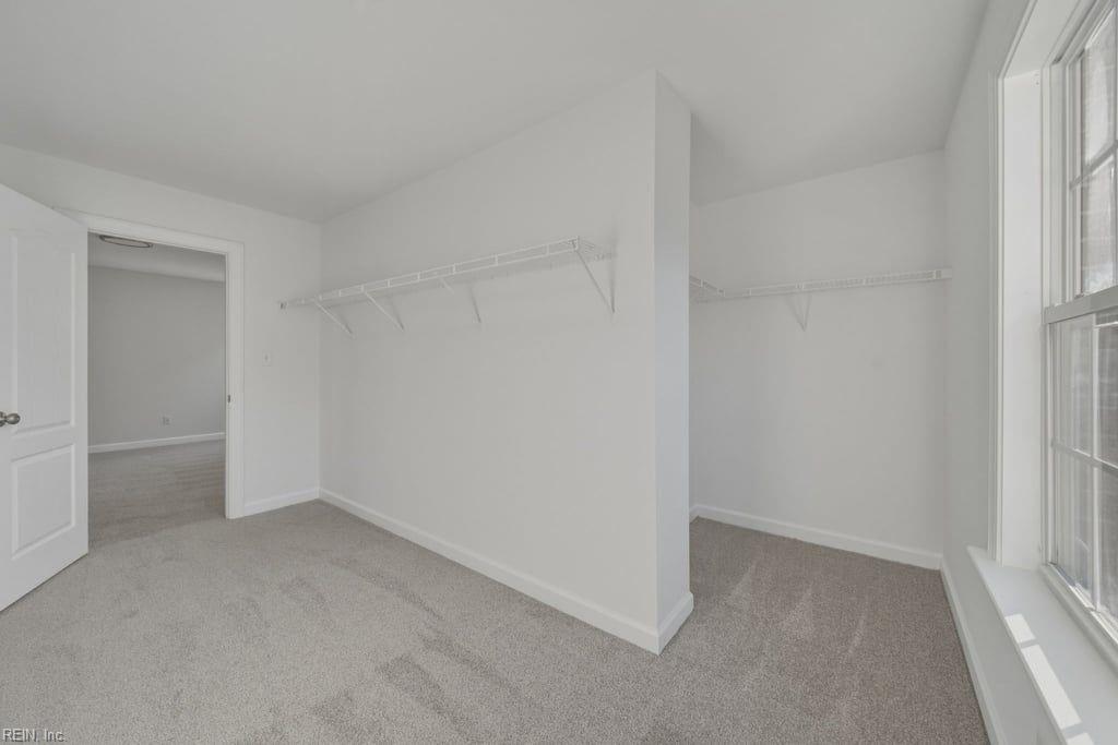 2820 Castling Crossing