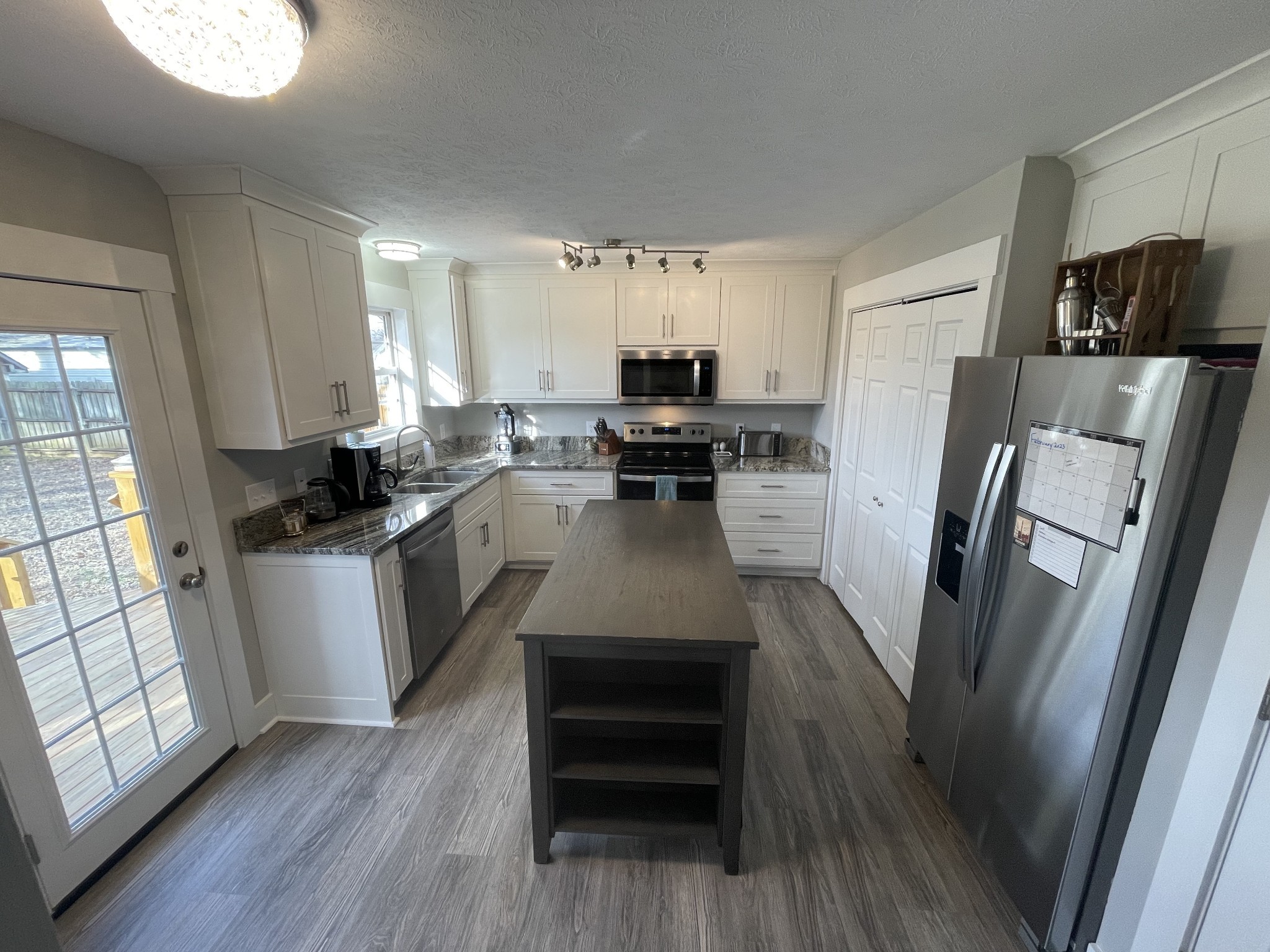 116 Cora St