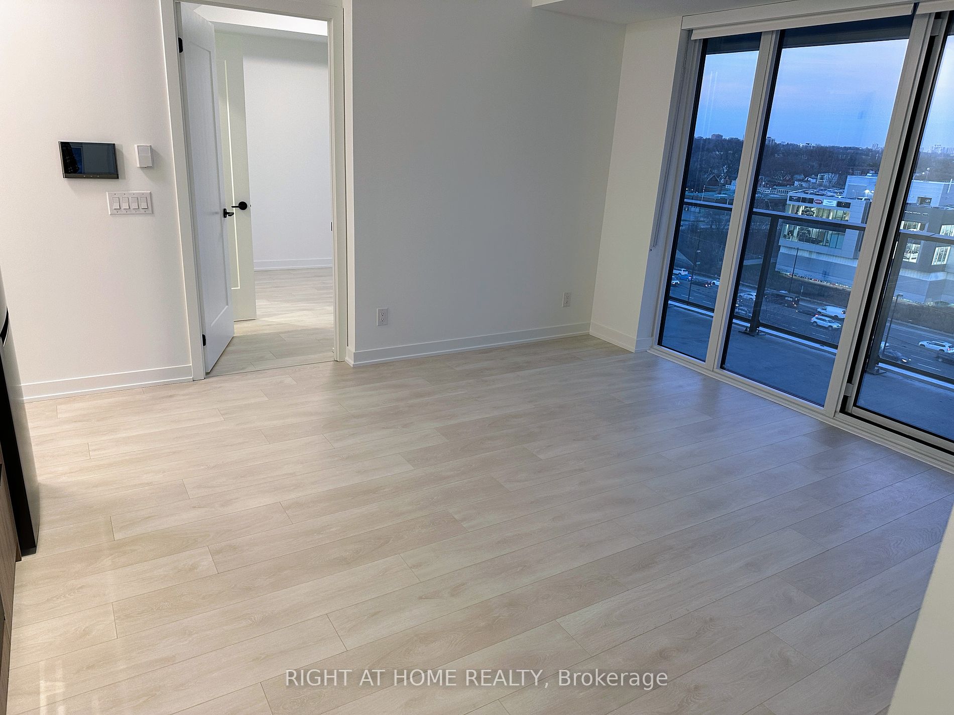 5 S Defries St 710