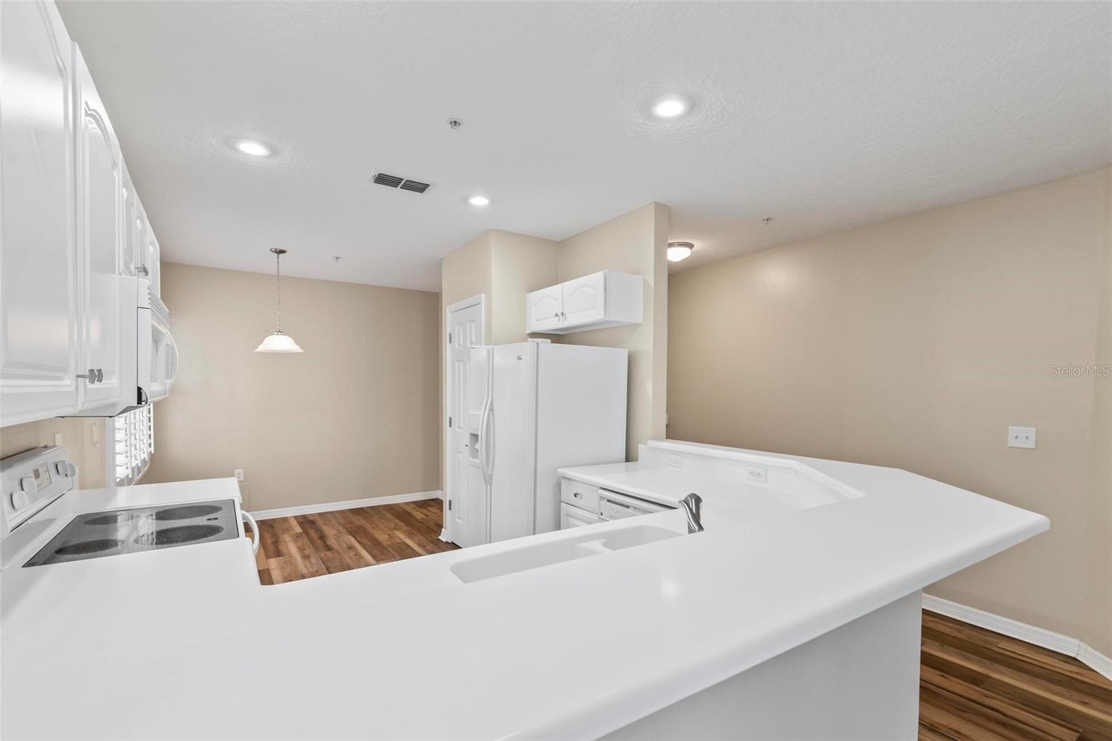 500 Canopy Walk Lane 515