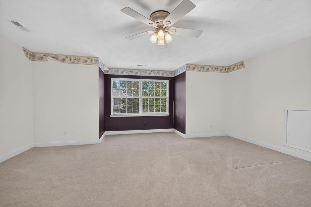 118 Saratoga Place 32