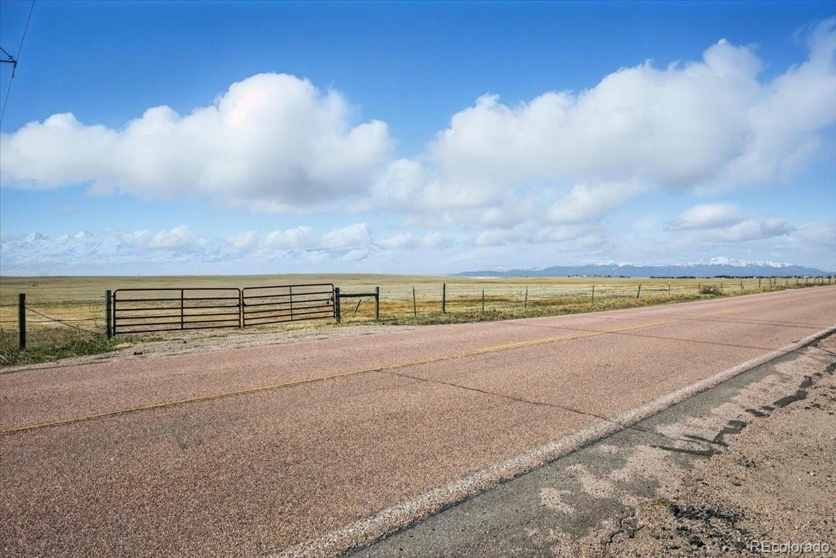 Peyton, Colorado, where the open plains meet the rugged Rockies. Calling all DEVELOPERS! 493 Acre Development Project. 142 lots total, including 7 commercial lots. Preliminary plat approval is still under review, this process is nearly completed. Lots ranging from 2.5 to 5 acres. Properties will be septic and well. Utilities and gas available nearby. Presently 1 active well. Water rights of the three aquifers will be transferred. This future community in Peyton is situated northeast of Colorado Springs. It offers breathtaking, unobstructed views of the Front Range and Pikes Peak. Peyton is not merely a location; it's a way of life. It provides a unique blend of rural charm and easy access to urban amenities. It's a place where the community gathers for Friday night football games and Sunday farmers' markets. Convenience, shopping, schools, Schriever Space Force Base, Peterson SFB, Fort Carson, USAFA, & amenities are just a mere drive away. A few Nature and outdoor activities nearby include Homestead Ranch Regional Park, which offers a variety of outdoor activities, from hiking to fishing in the pond. The Paint Mines Interpretive Park: It’s an open-air museum of geological wonders. The colorful clay formations are not just a sight to behold but also offer an educational glimpse into the area's geological history. For an avid golfer, the nearby Antler Creek Golf Course: This isn’t just about the 18 holes; it’s also about the stunning mountain views that accompany you throughout your game. It’s a challenging course that rewards you with scenic beauty at every turn. Peyton, Colorado is more than just a scenic spot; it's a lifestyle destination that offers a bit of everything. Peyton is becoming a must-see, must-experience destination. So if you're looking for a place that offers both adventure and comfort, Peyton, Colorado should be at the top of your list. Seller is open to offers, including seller finance and creative financing
Site plan in supplements of lot layout.