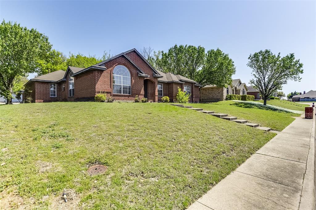 612 Inglewood Trail