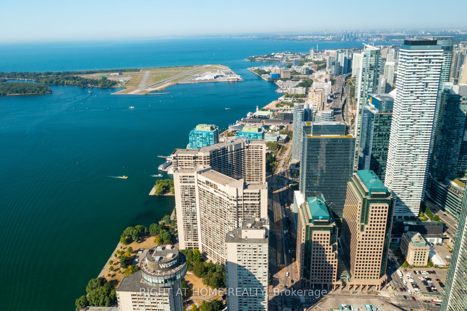 33 Harbour Sq 2841
