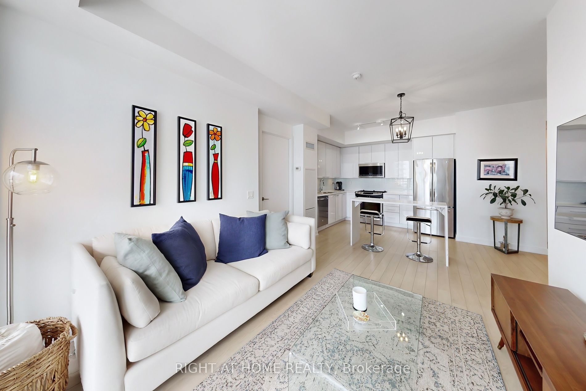 10 Park Lawn Rd 3510