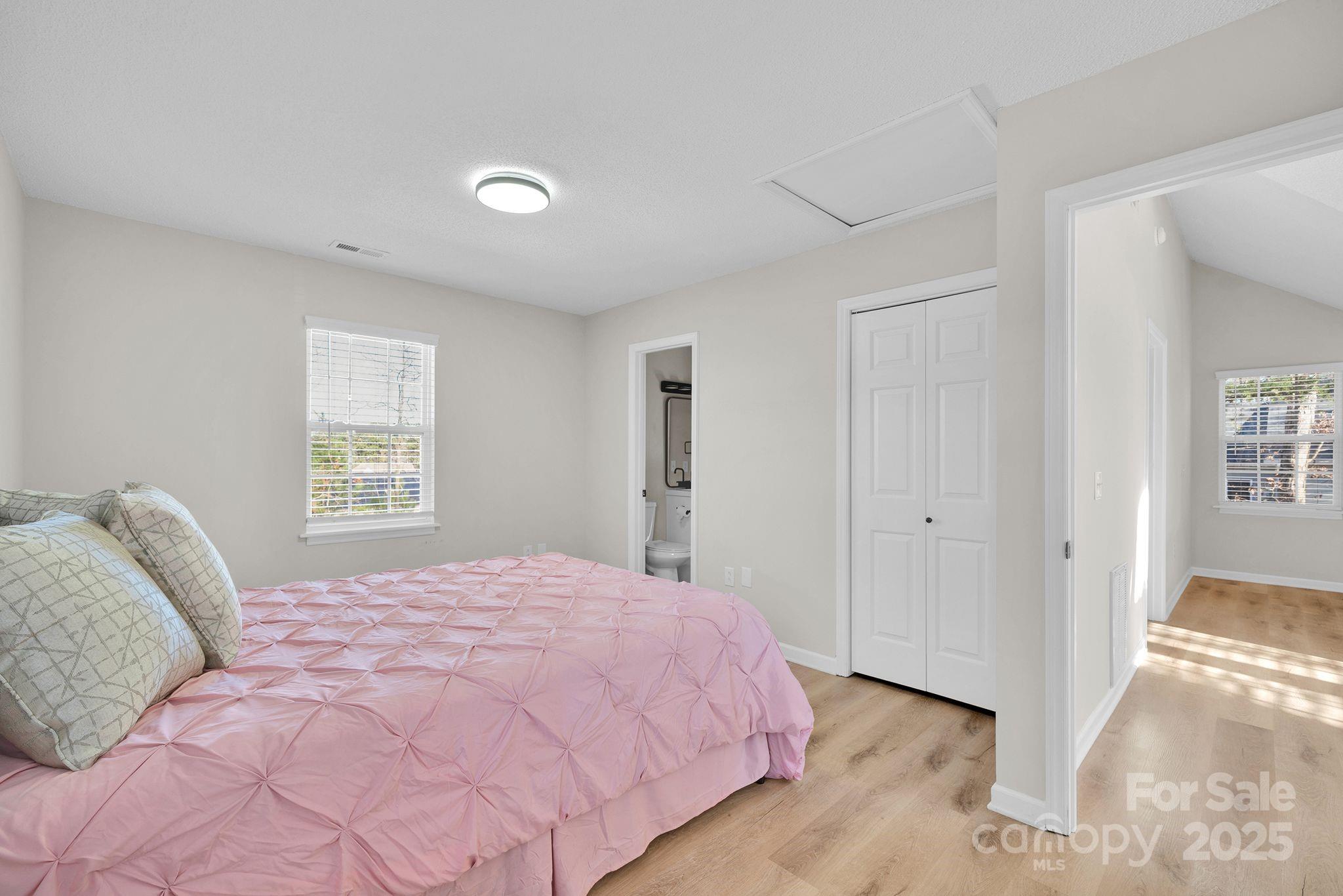 7713 Red Robin Trail