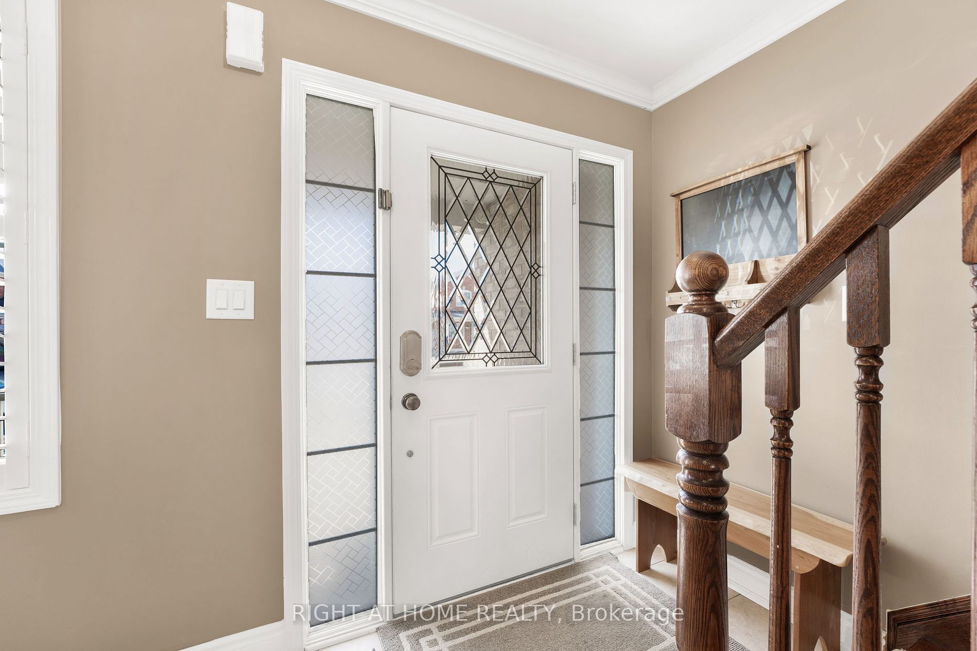 177 Holland Circ