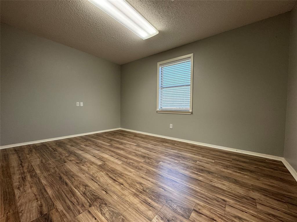 2775 NE Loop 286 Highway