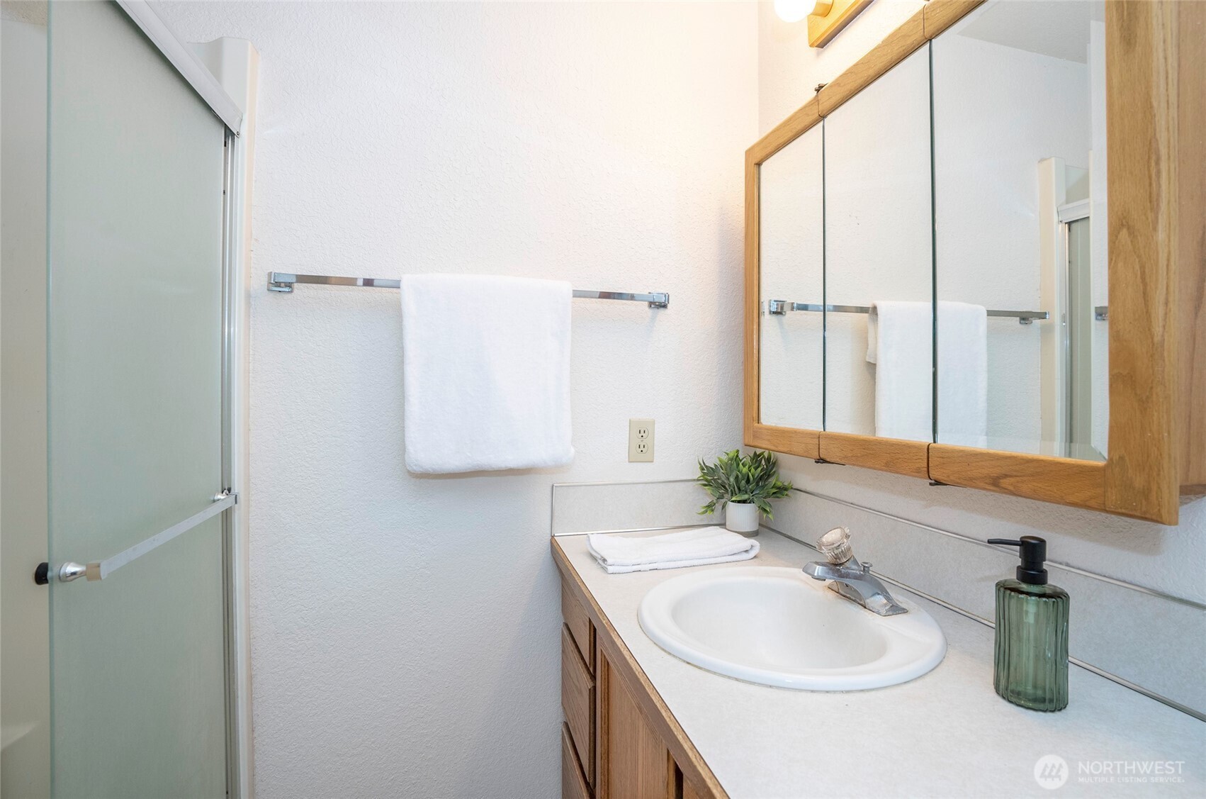 5933 Cotton Drive SE