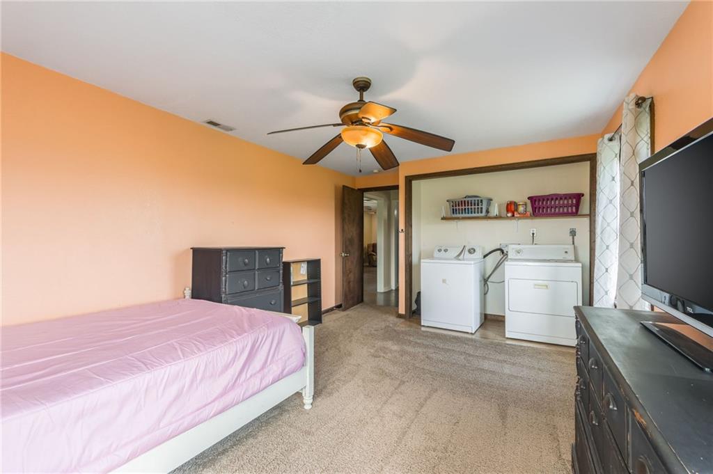 7226 E State Route F Highway