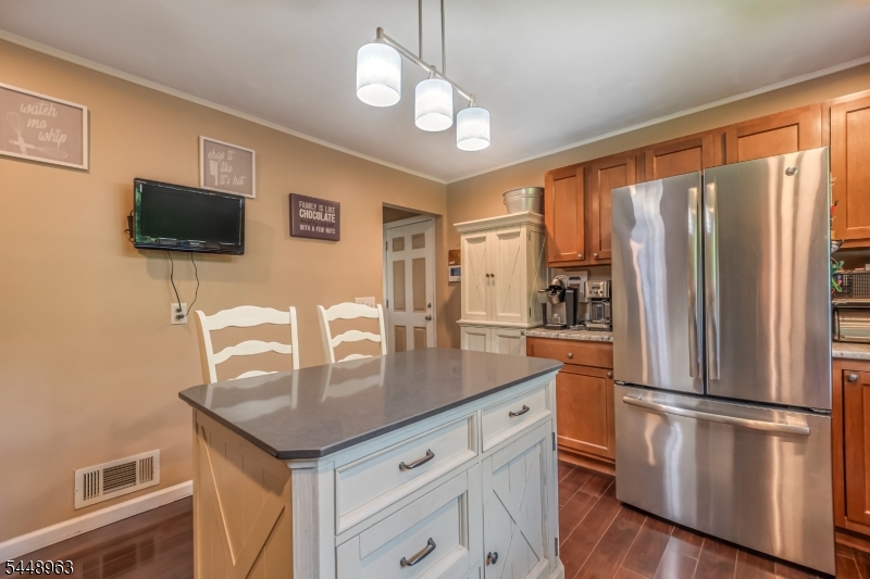 427 Mount Hermon Rd — photo 13 of 27