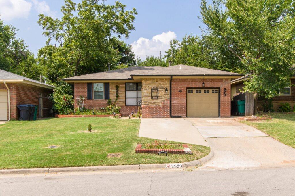 Welcome to 2929 N Utah Ave! This charming 3-bedroom, 1-bathroom home offers comfortable living in a convenient Oklahoma City location. Inside, you'll find bright and inviting spaces with plenty of natural light and room to make it your own. The kitchen includes a cozy breakfast nook, perfect for casual dining. Each bedroom is generously sized, making this home ideal for families, roommates, or anyone needing extra space. Outside, the property features a spacious yard great for relaxing, entertaining, or pets. Located near shopping, dining, and major highways, this home combines comfort and accessibility.