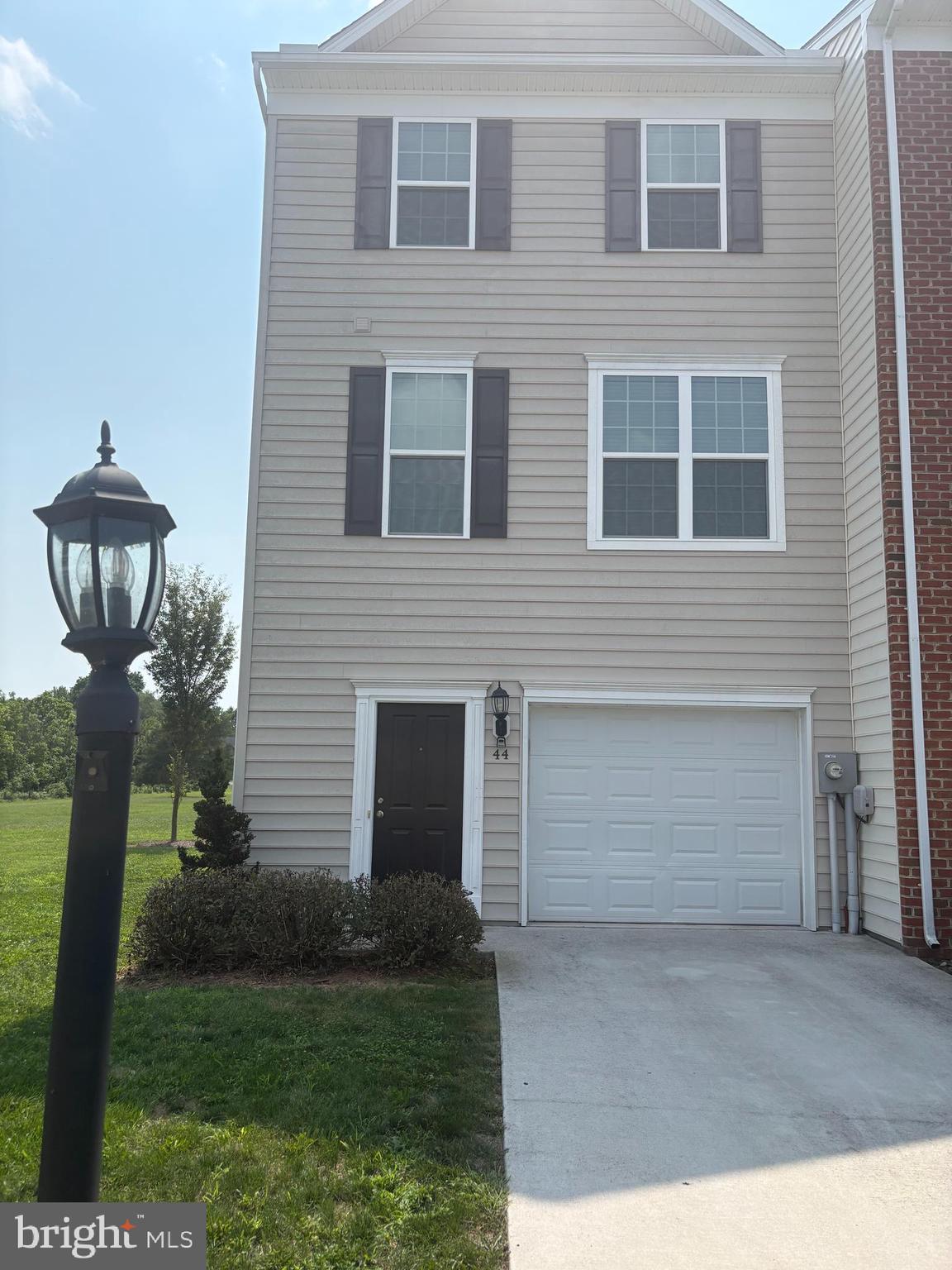 44 Winslow Court