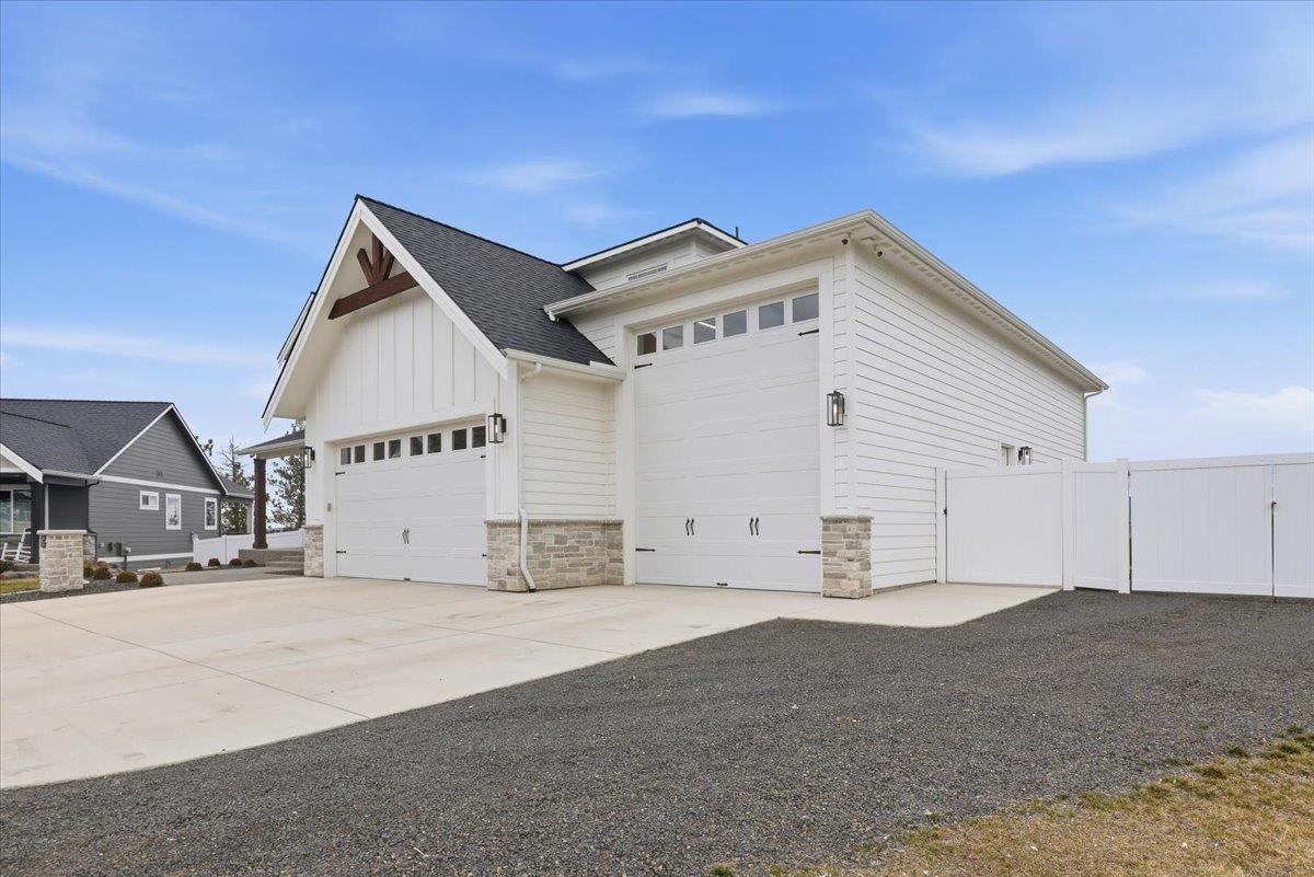 1323 S Aspen Ct