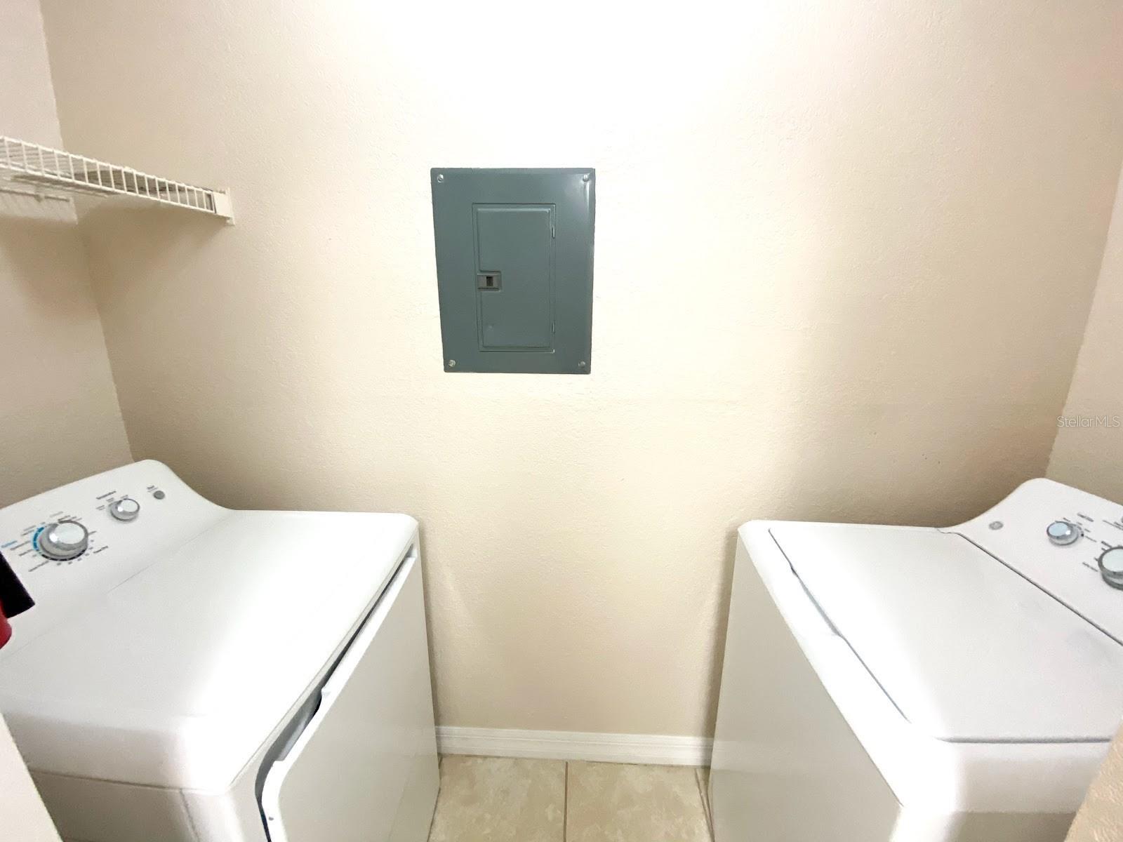 2550 N Alafaya Trail 6200