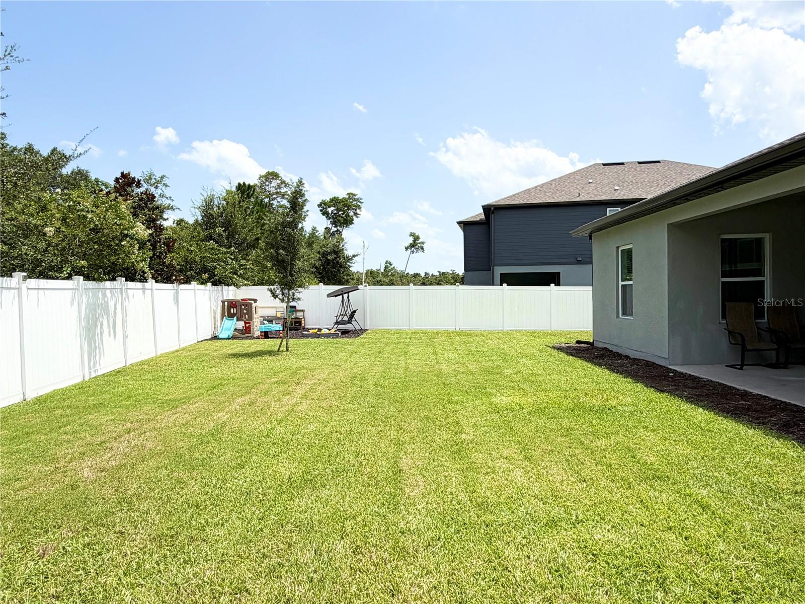 1663 Meadowlark Drive