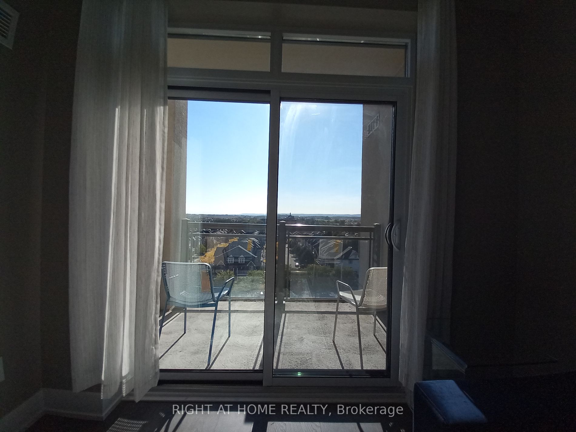 2490 Old Bronte Rd 721