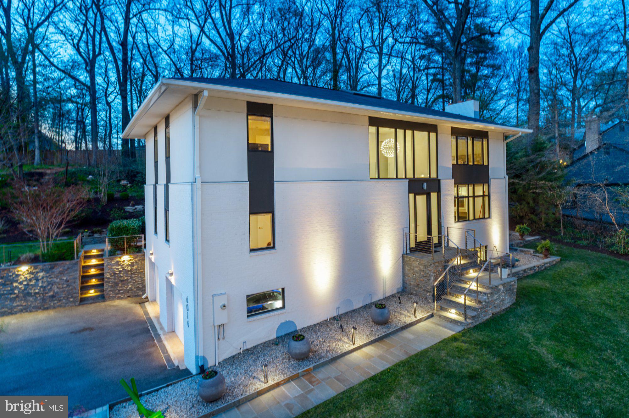 6016 Chesterbrook Road