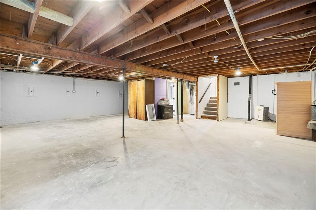 211 N Lincoln Street