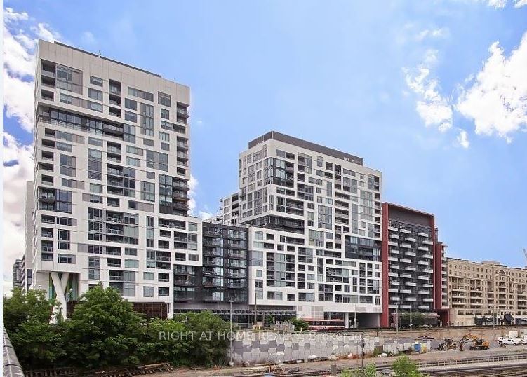 576 W Front St 1506E