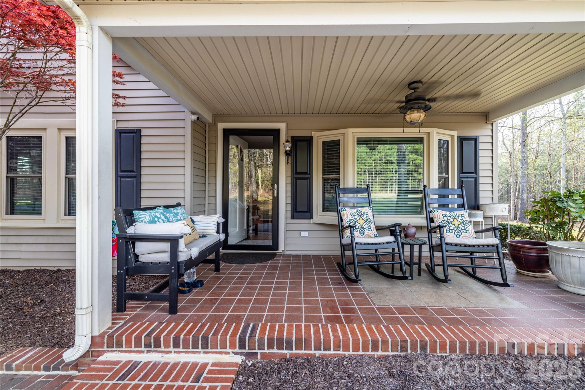 692 Capelsie Road