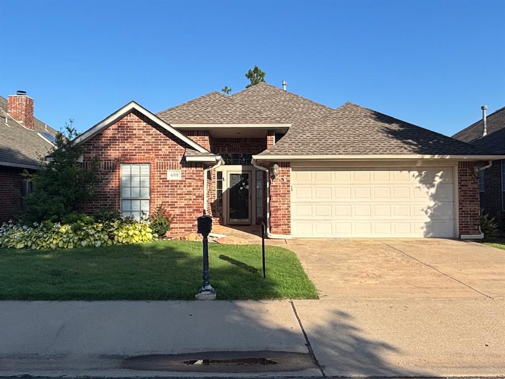Exclusive addition in west Norman.  Walkable to shopping, dinning and recreation.  Wood plank entry opens to large living with fireplace.  The split floor plan offers two bedrooms and bath and the primary bedroom is on wing by itself.  Offers large bedroom and large bath with walk in closet.  Kitchen opens to dinning and living.  10' ceilings make the home light and large.