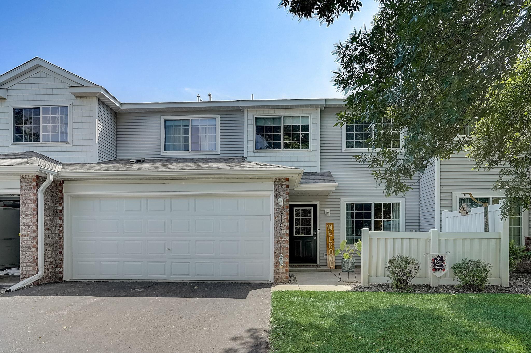 7162 Quarry Avenue NE