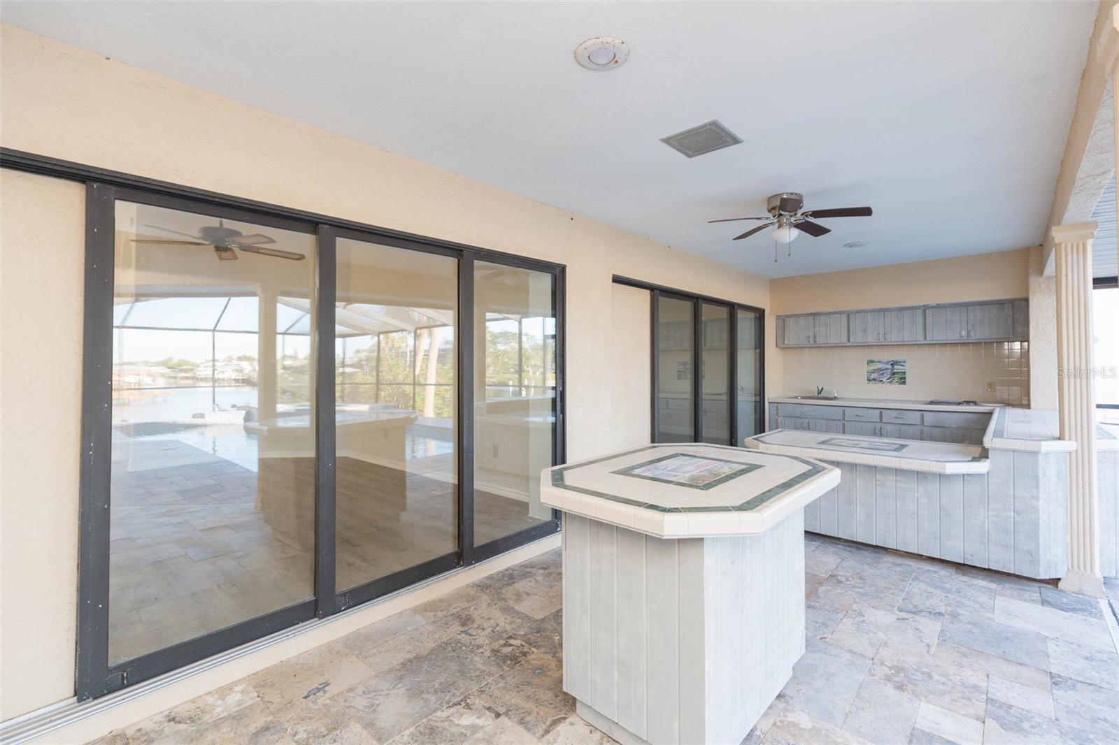 937 Bunker View Drive