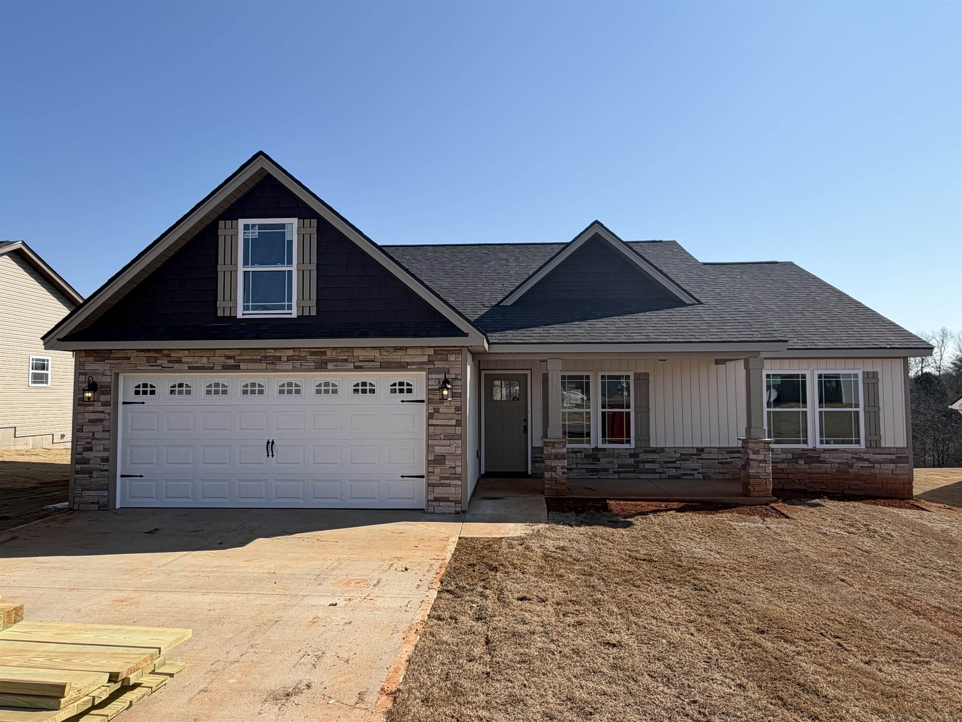 Welcome to the Archer floor plan. This 3 bedroom, 2 bathroom home features 10 ft ceilings in living area, granite countertops throughout, luxury vinyl plank flooring, a corner fireplace, 12x12 covered back deck with an additional uncovered deck, and much more! Located in the New Prospect Haven in Inman just minutes from Lake Bowen. $7500 builder incentive towards closing costs or rate buydowns if using builder preferred lender and closing attorney. Call today for more info!