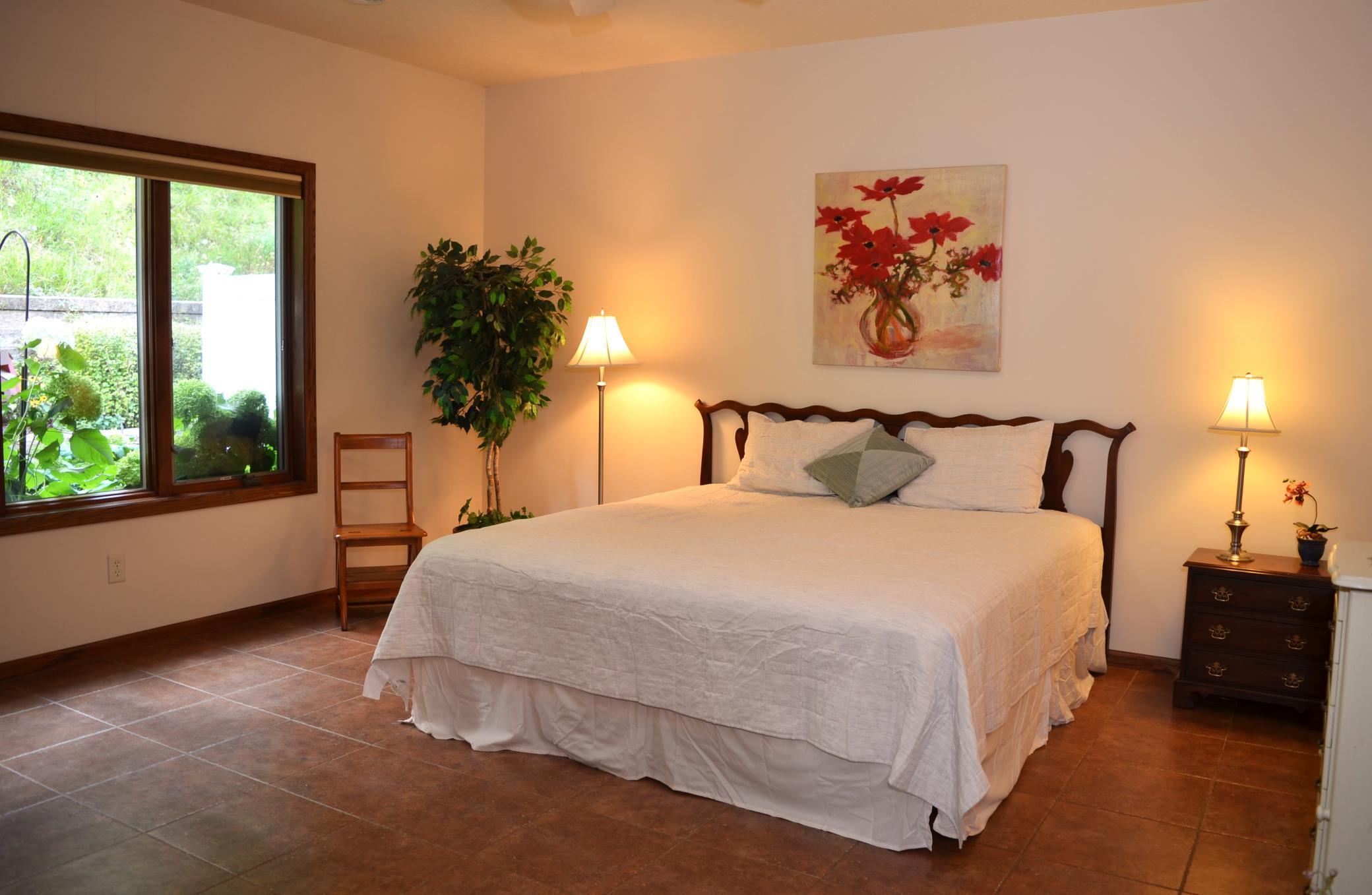 3463 Briarview Court