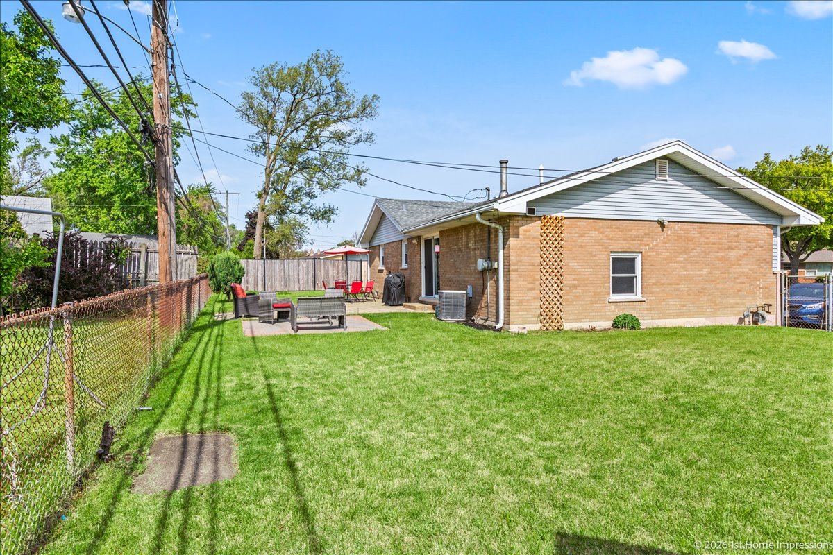 216 Leonard Street