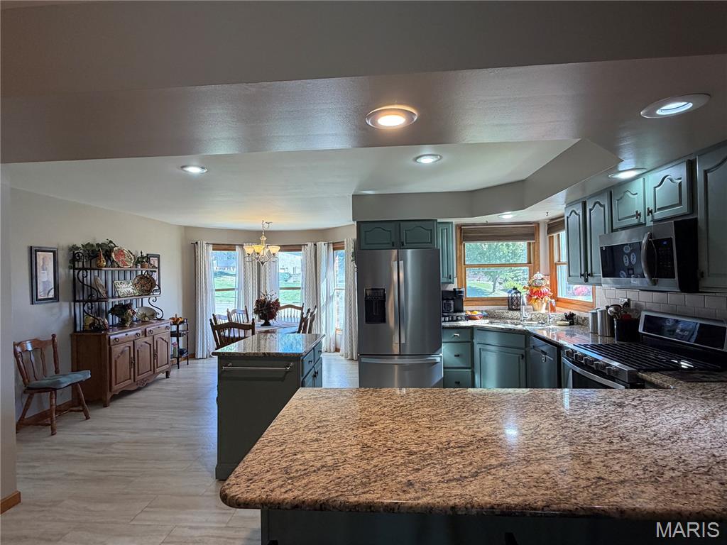 244 Hummingbird Lane