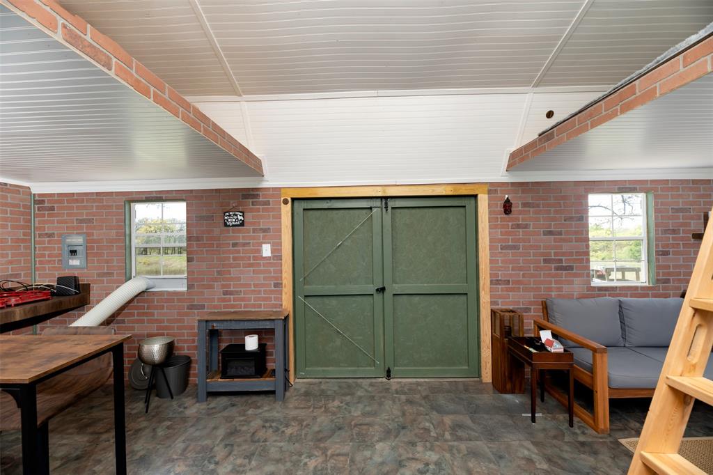 247 Private Road 14503