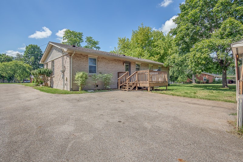 411 Alexander Blvd