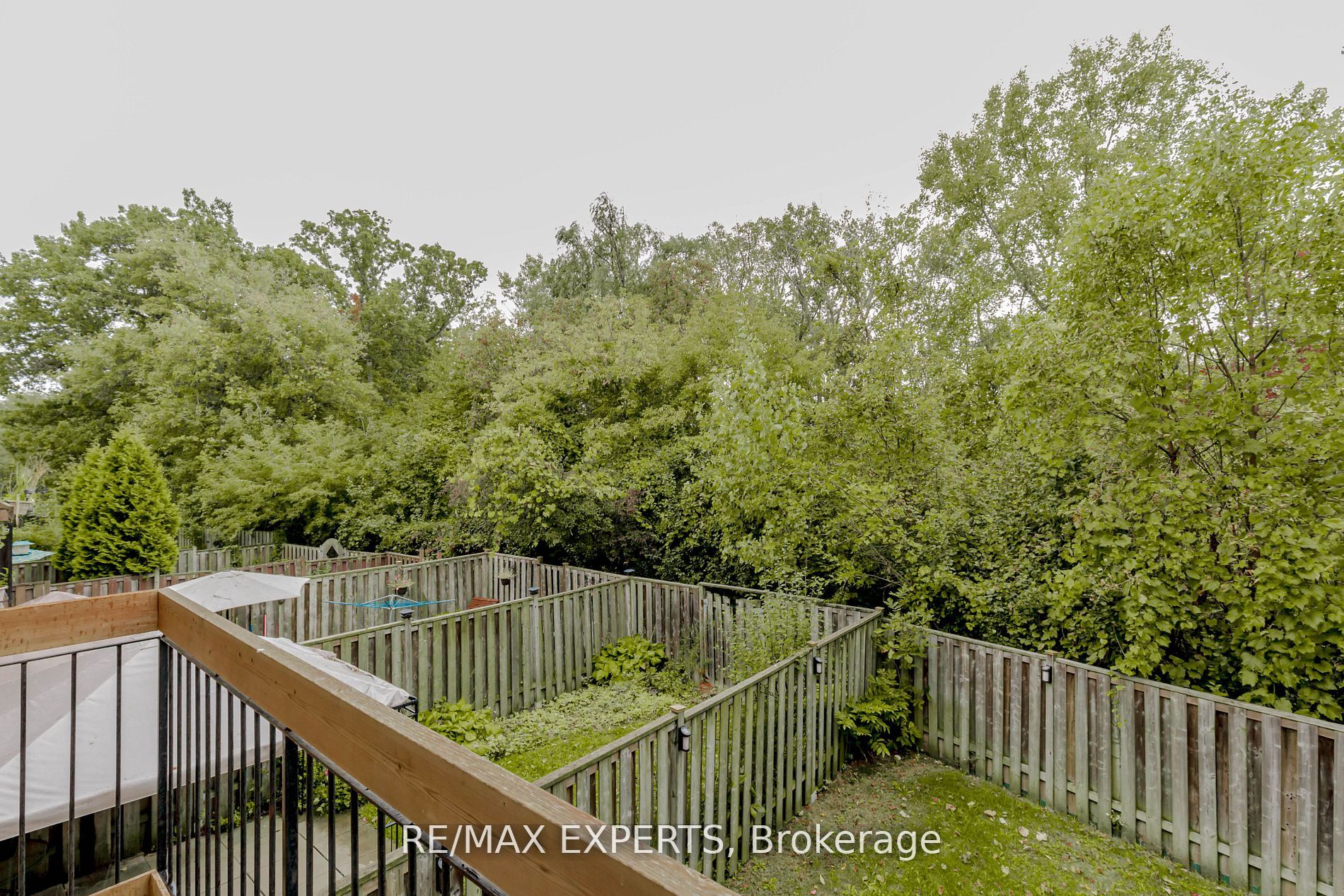 34 Bow Valley Dr 9