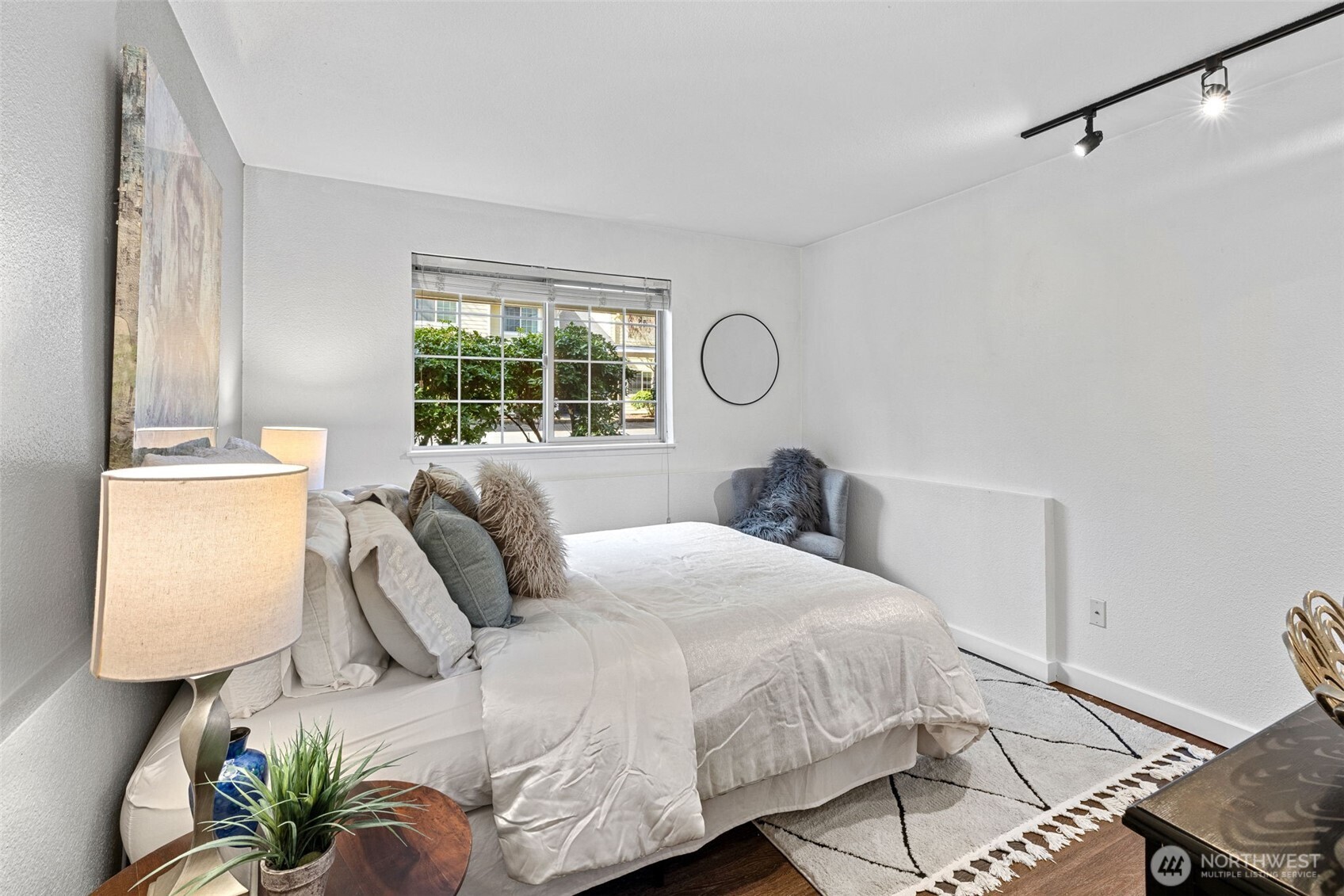 9806 28th Avenue SW A104