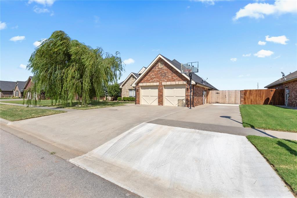3124 Fairway Drive