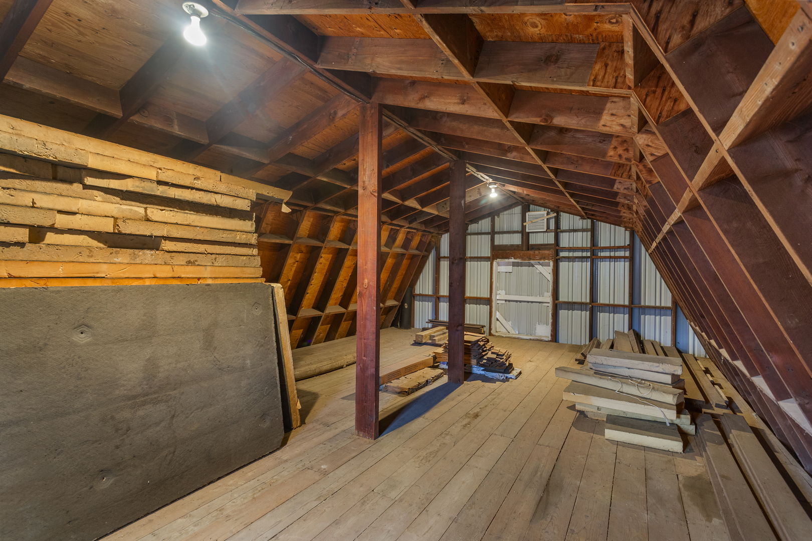 401A County Road 2500 Road N