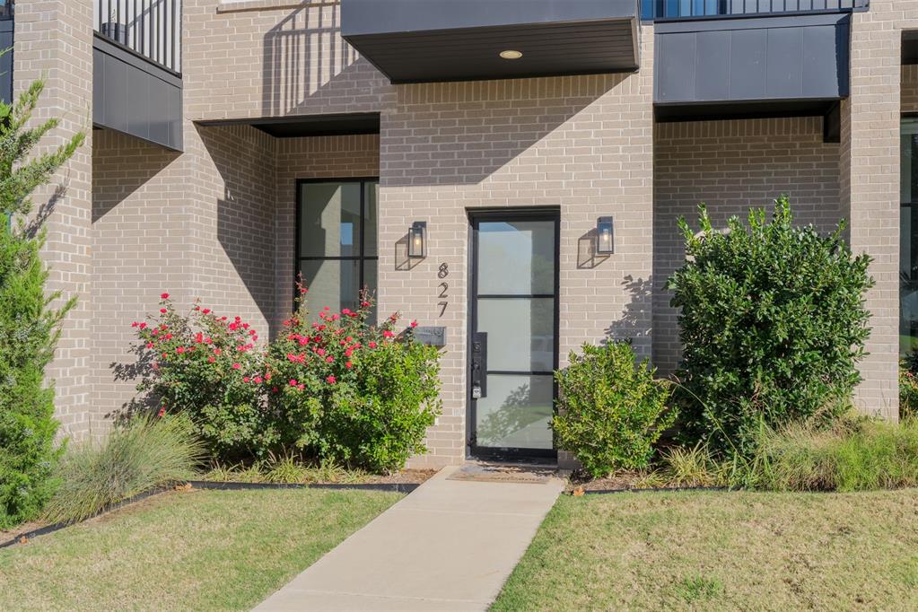 Your slice of our beautiful Oklahoma City skyline awaits, greeting you on your bedroom deck each morning!  Explore all that Downtown OKC and the lively SOSA district have to offer from the comfort of this sophisticated townhome boasting soaring ceilings, light-filled rooms and an unbeatable location!!

Entering this home you'll find an impressive living space featuring a fireplace, spacious dining area and fabulous entertaining kitchen with a walk-in pantry.  Just off the sunny entry is a convenient powder room for guests. 

Double height ceilings continue on the second floor with an oversized primary suite featuring separate closets and a luxurious ensuite with soaking tub and double vanity. Through large sliding glass doors you'll find your private walk-out deck with stunning South-facing views.  Offering plenty of space for a seating area this room could easily become your favorite hideaway in the middle of it all!

The secondary bedroom features a large walk-in closet and is perfect for guests or a quiet home office. A full hallway bath and convenient upstairs laundry complete the second floor. 

The private backyard is full of possibilities, from garden oasis to secluded relaxation zone. This space seamlessly connects the home to a two-car garage at the rear of the property for easy, secure access.